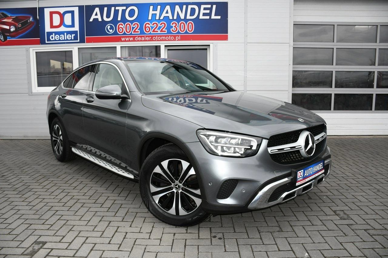 Mercedes GLC 200 - Zdjęcie 14