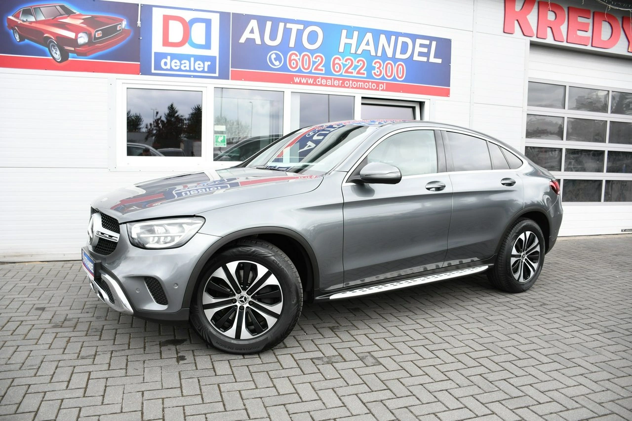Mercedes GLC 200 - Zdjęcie 11
