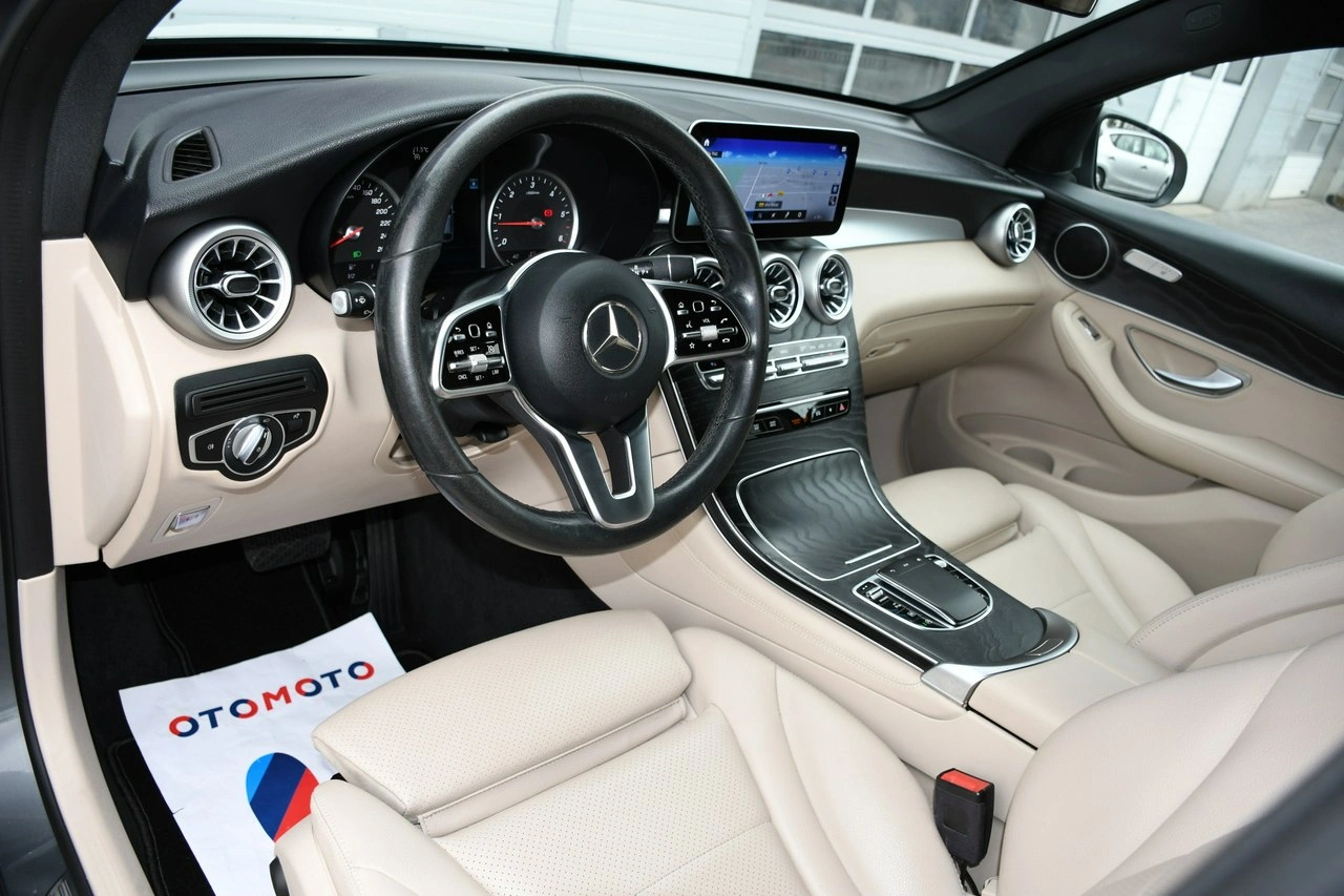 Mercedes GLC 200 - Zdjęcie 22