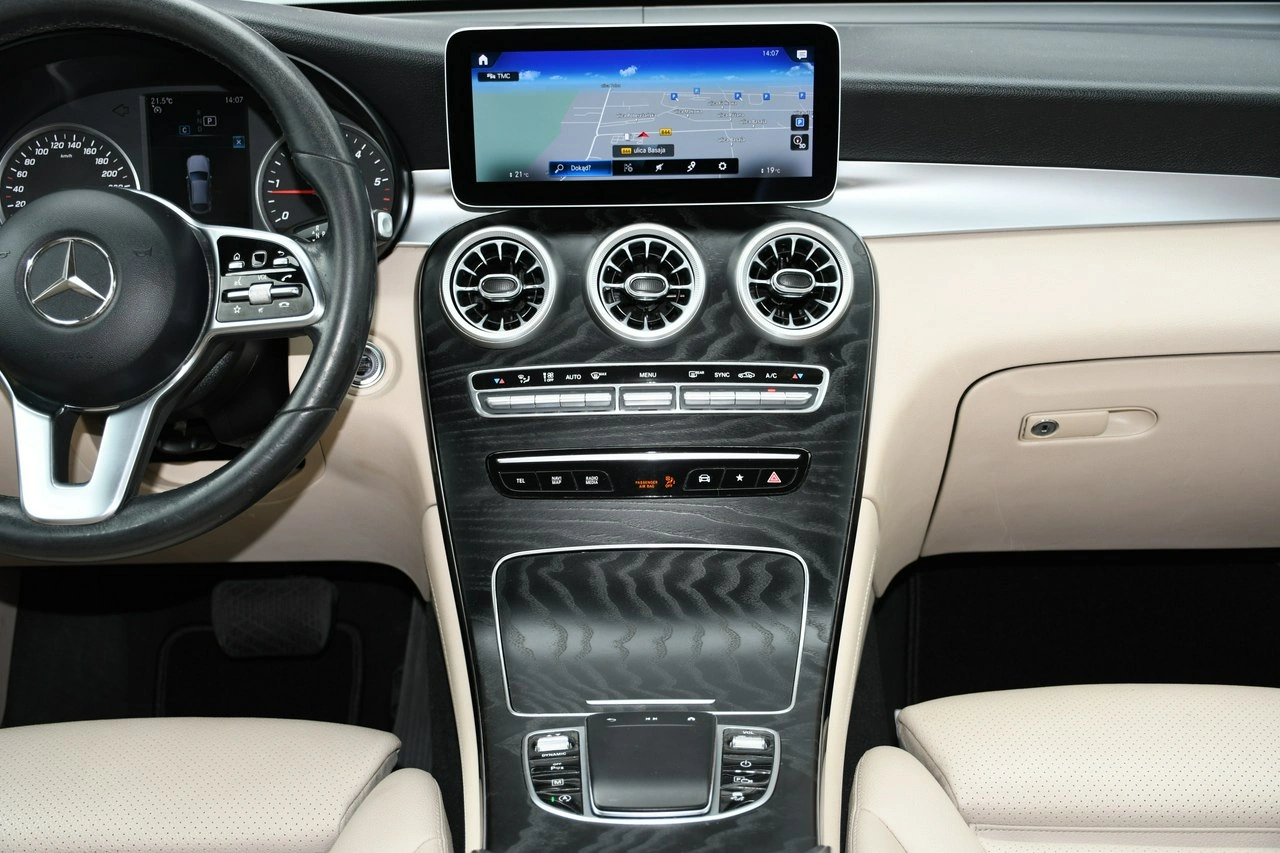Mercedes GLC 200 - Zdjęcie 24