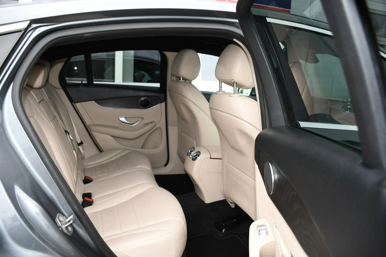 Mercedes GLC 200 - Zdjęcie 28