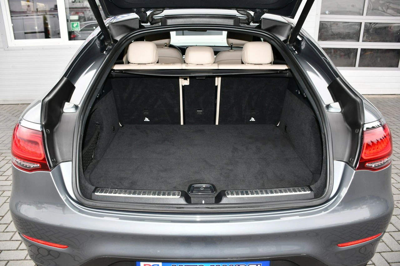 Mercedes GLC 200 - Zdjęcie 37