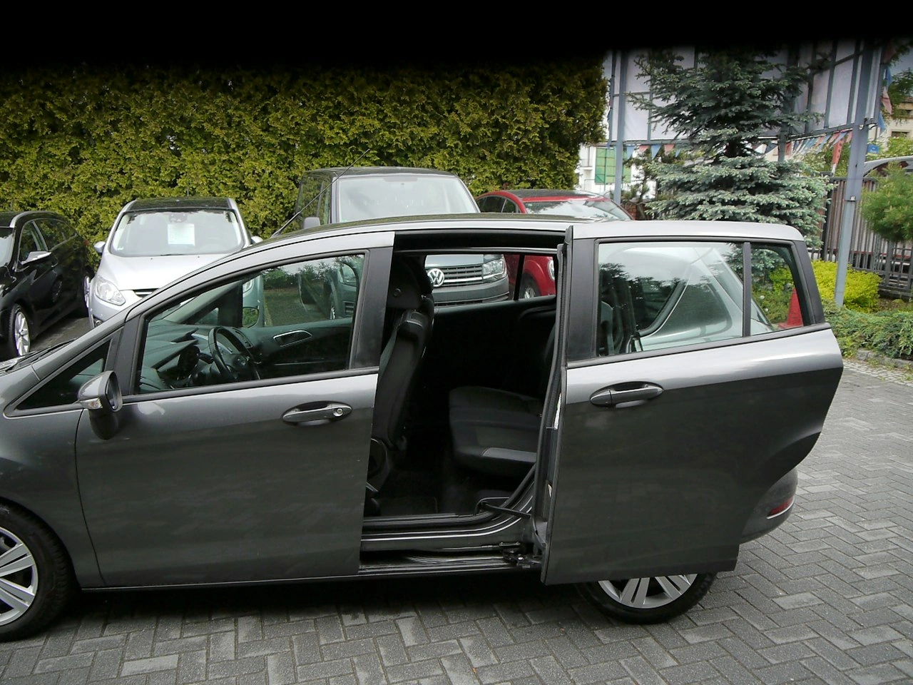 Ford B-Max - Zdjęcie 11