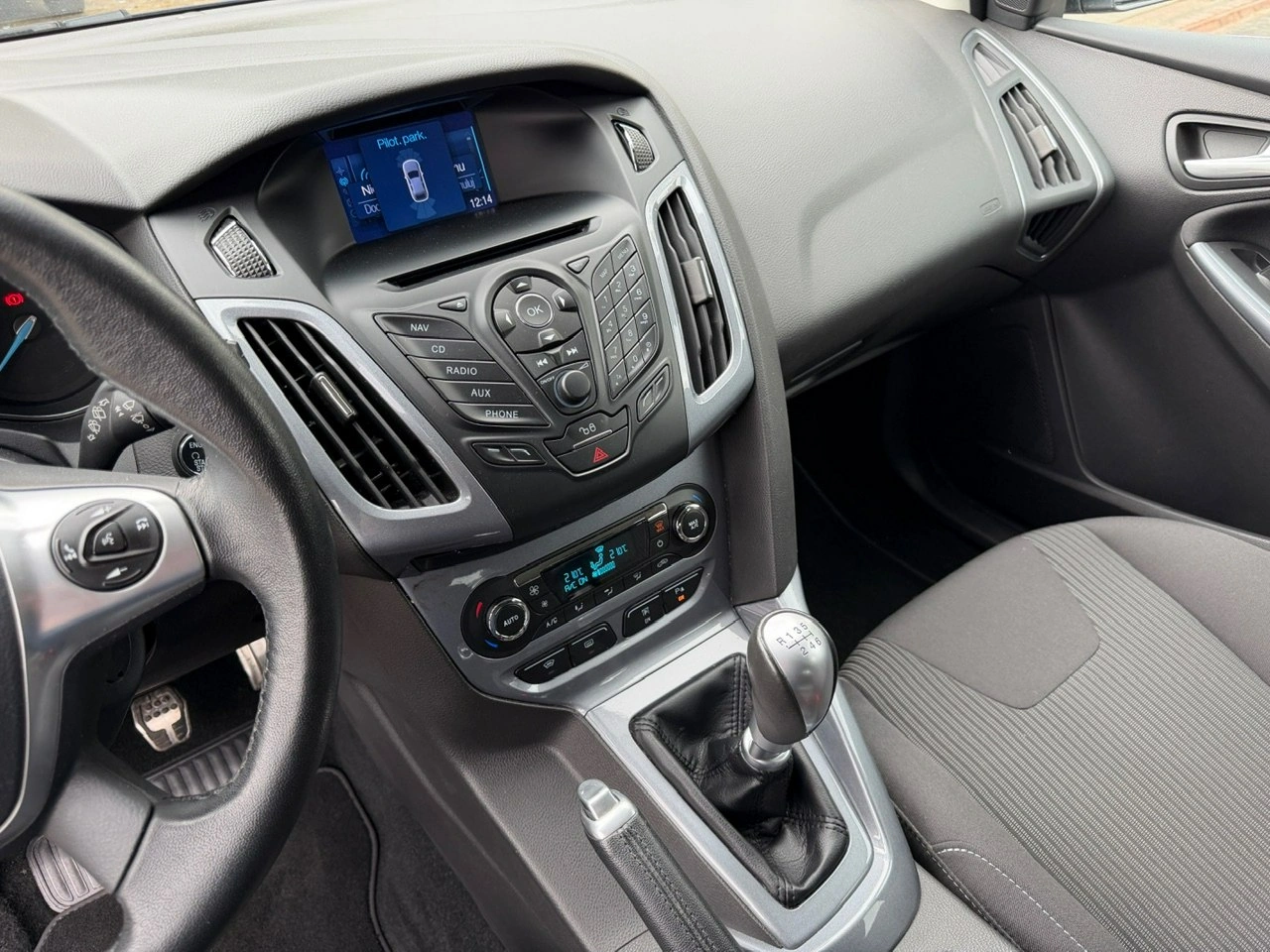Ford Focus - Zdjęcie 16