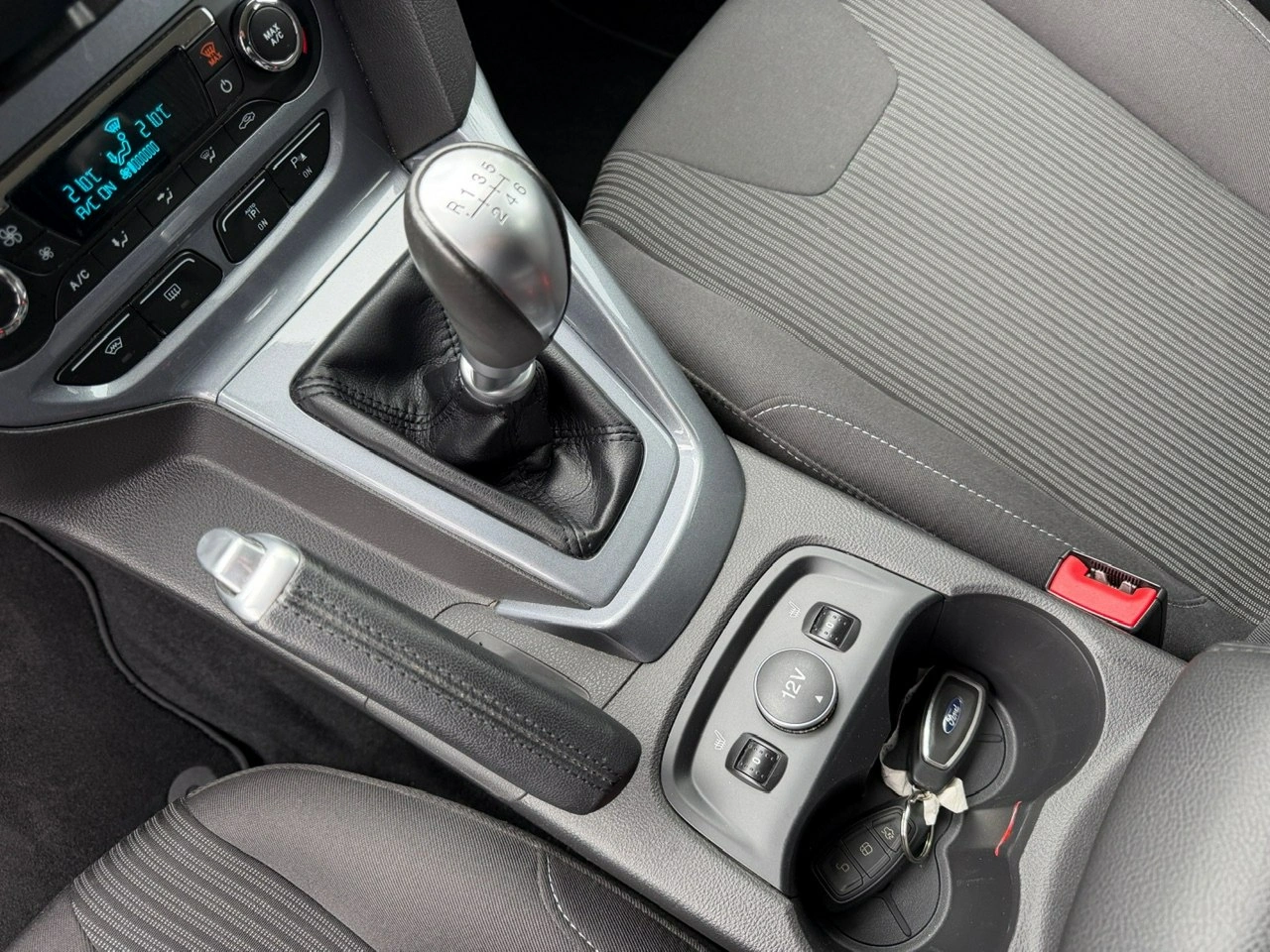 Ford Focus - Zdjęcie 20