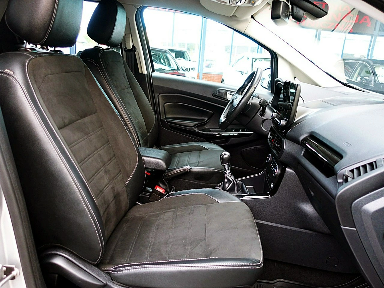 Ford EcoSport - Zdjęcie 9