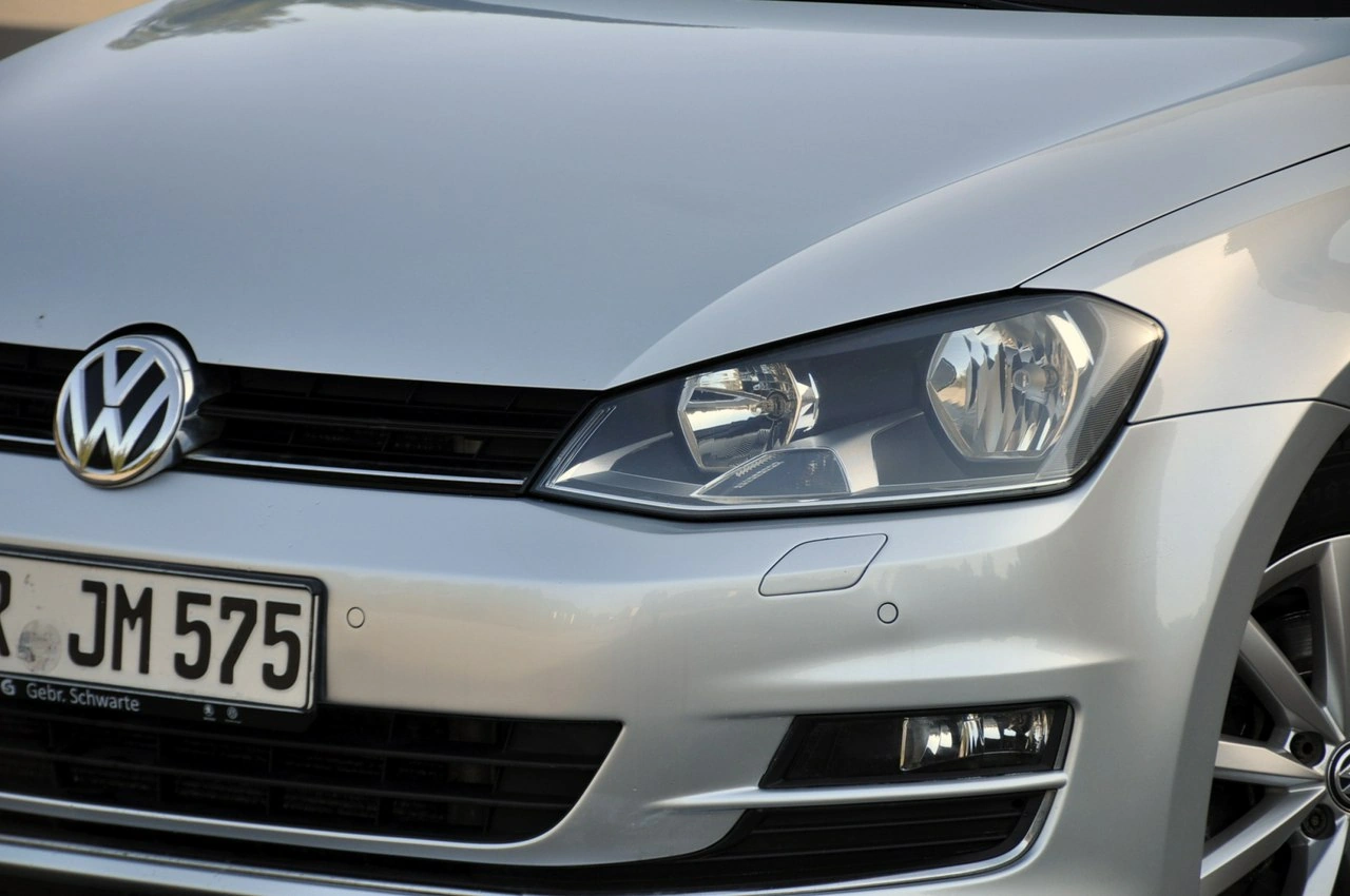 Volkswagen Golf - Zdjęcie 11