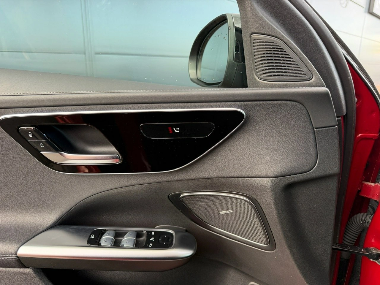 Mercedes C 300 - Zdjęcie 10