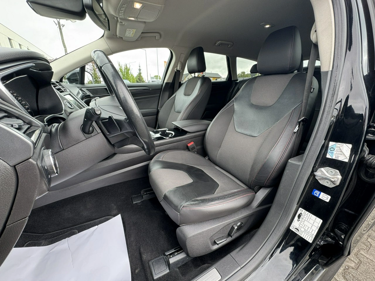 Ford Mondeo SW - Zdjęcie 15