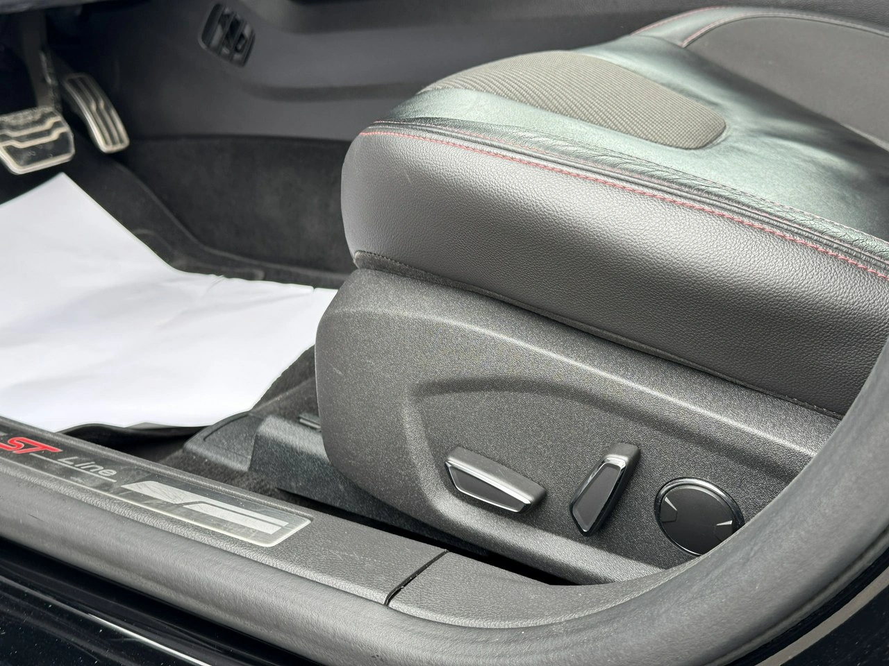 Ford Mondeo SW - Zdjęcie 16