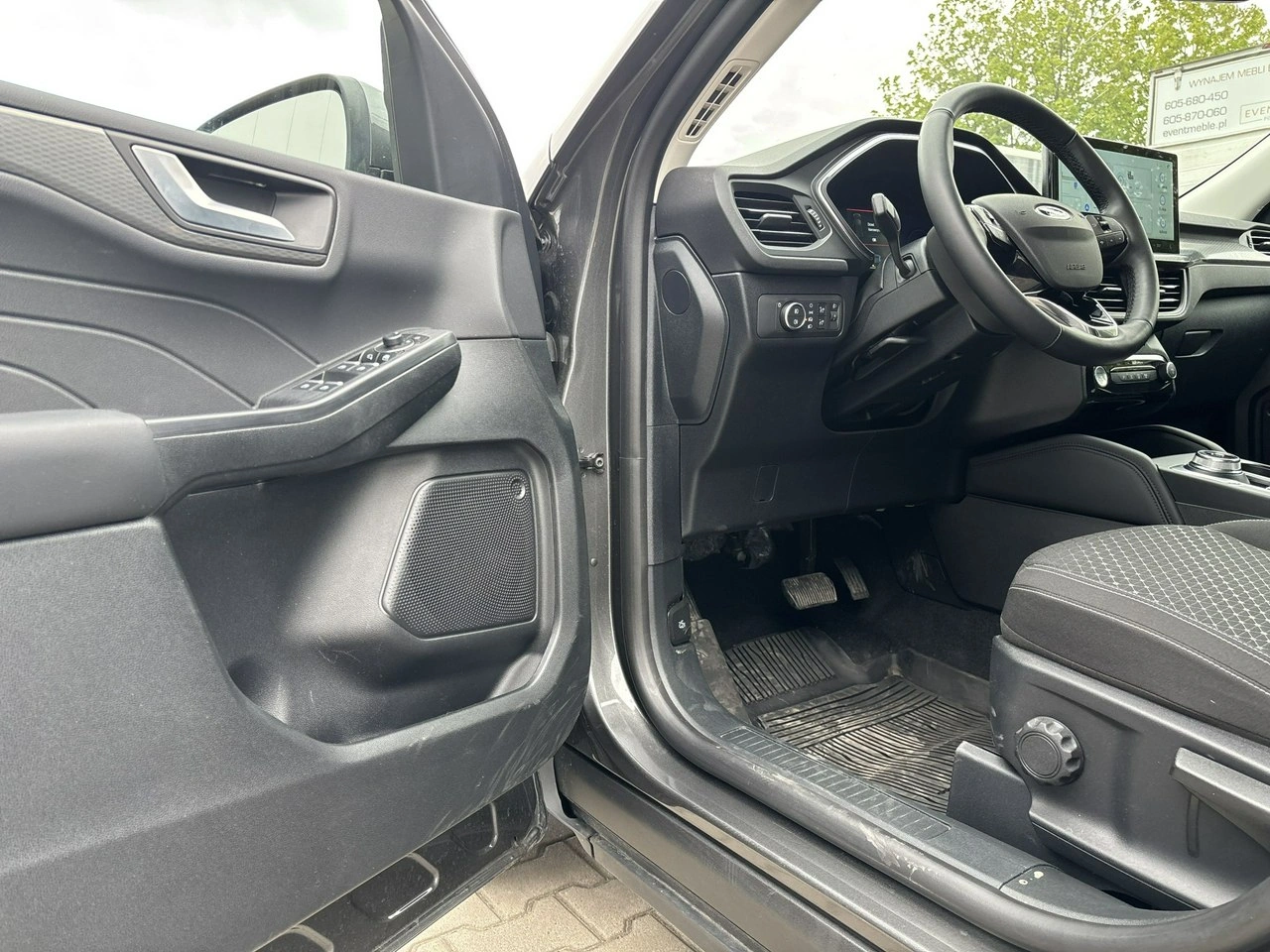 Ford Kuga - Zdjęcie 9