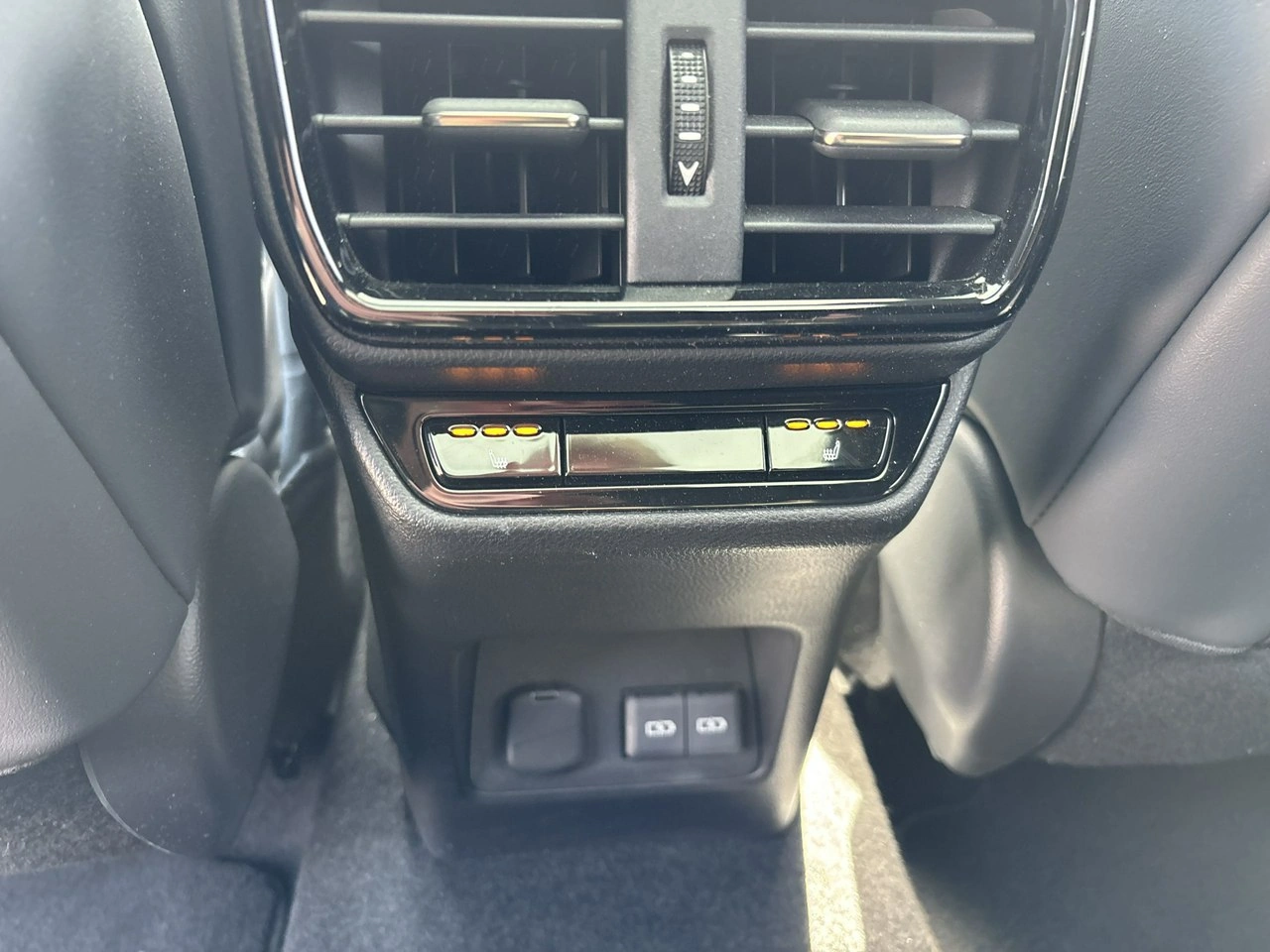 Lexus NX - Zdjęcie 14