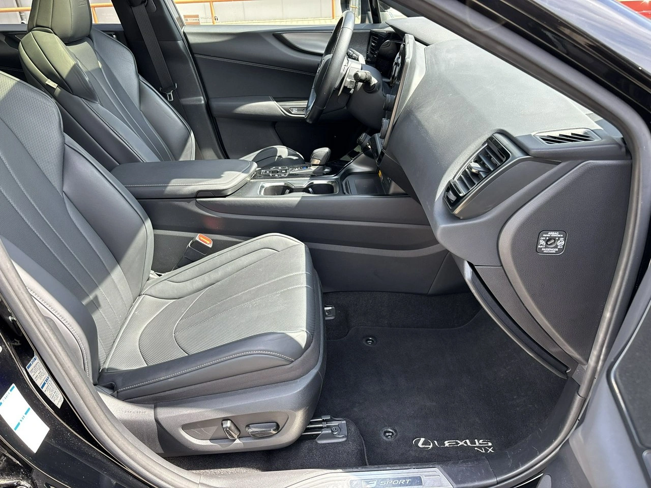 Lexus NX - Zdjęcie 20