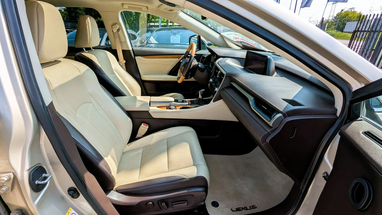 Lexus RX - Zdjęcie 22