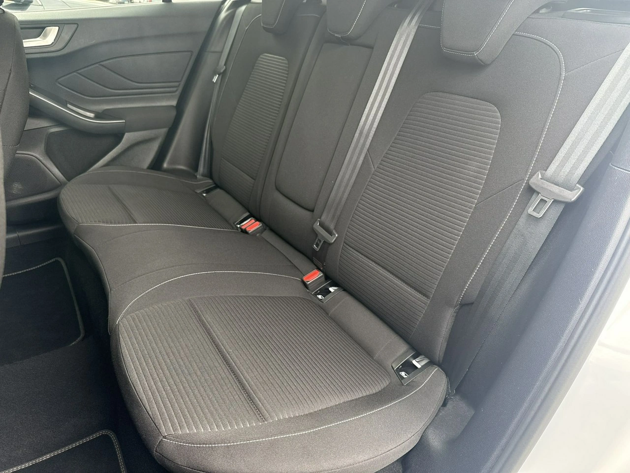 Ford Focus - Zdjęcie 16