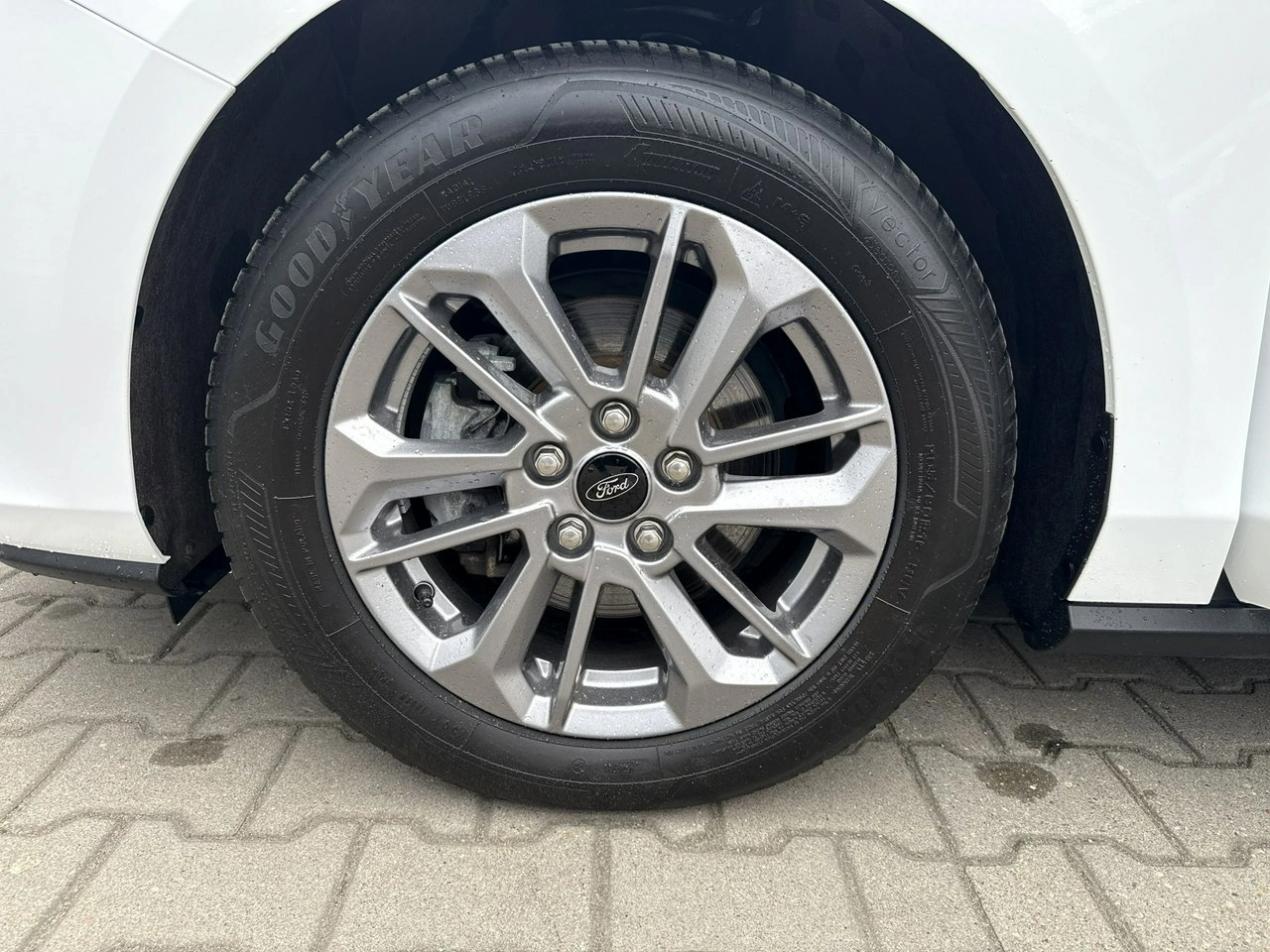Ford Focus - Zdjęcie 8