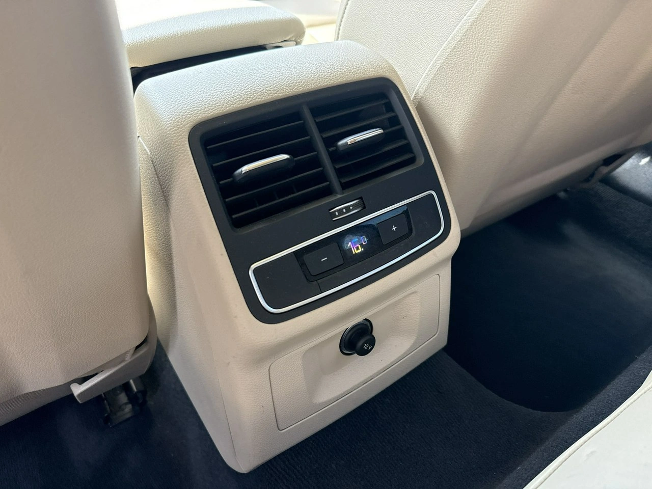 Audi A4 - Zdjęcie 15