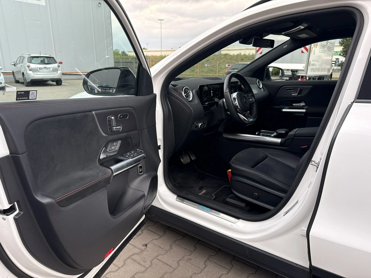 Mercedes EQA - Zdjęcie 9