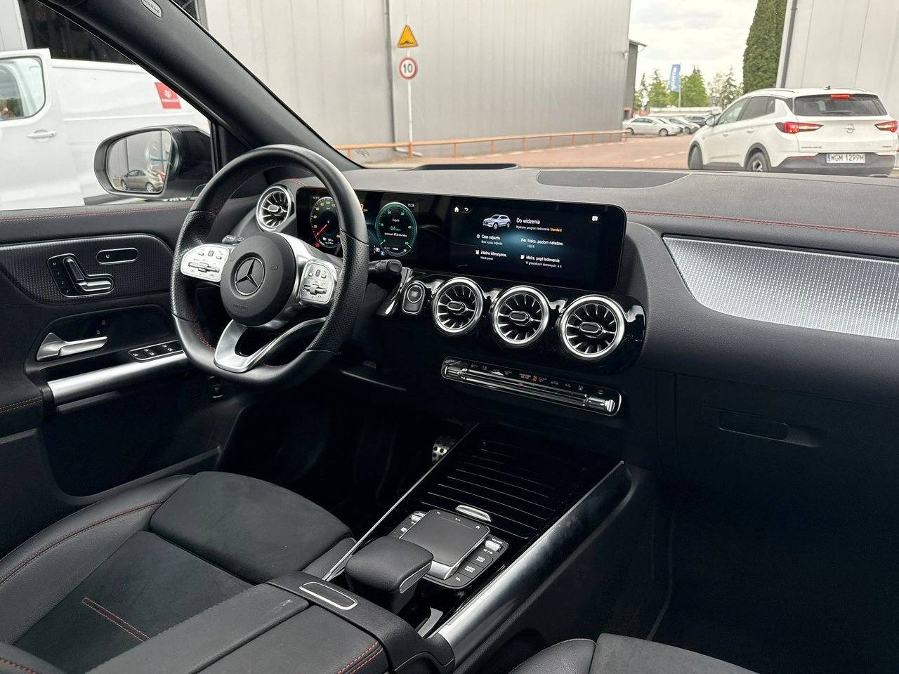 Mercedes EQA - Zdjęcie 21