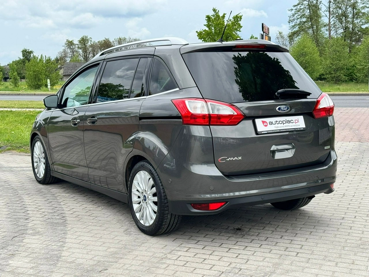 Ford Grand C-MAX - Zdjęcie 13