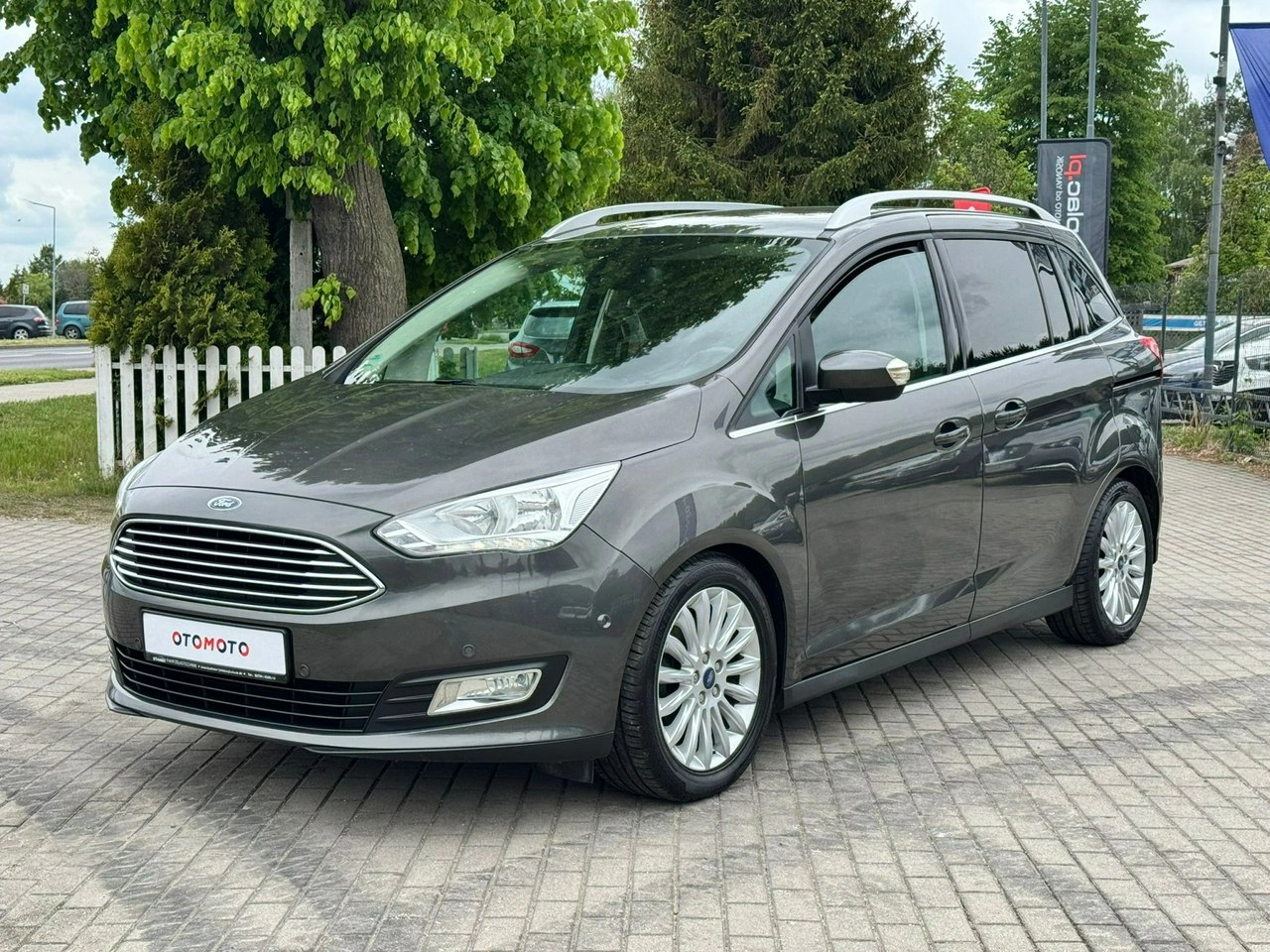 Ford Grand C-MAX - Zdjęcie 15