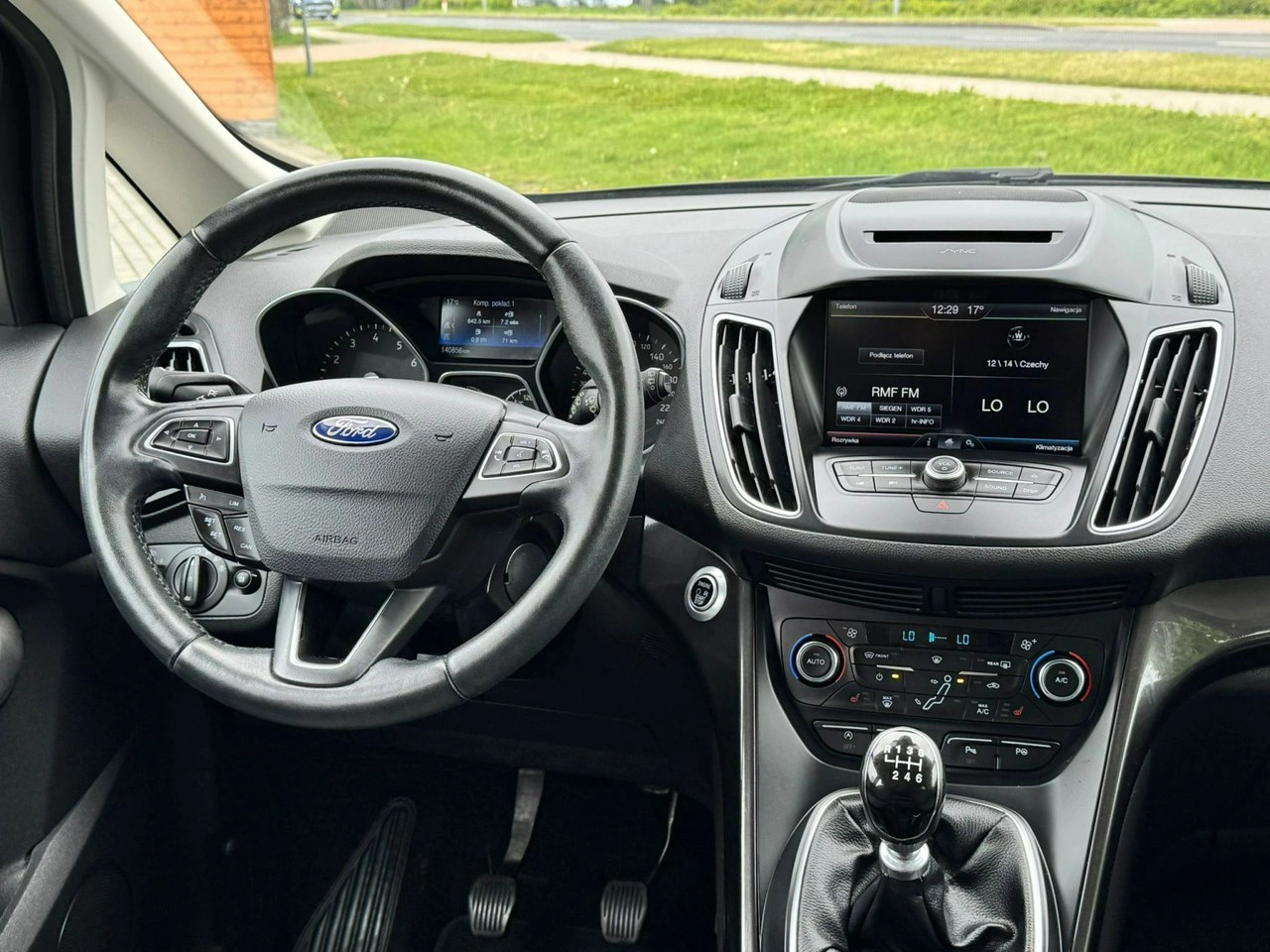 Ford Grand C-MAX - Zdjęcie 17