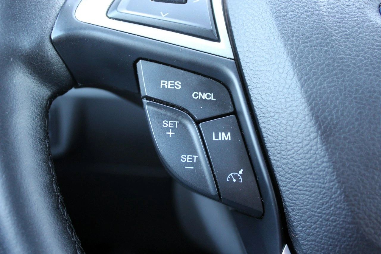 Ford Mondeo SW - Zdjęcie 20