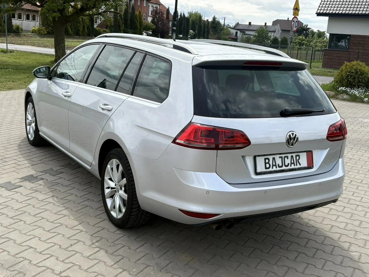 Volkswagen Golf Variant - Zdjęcie 4
