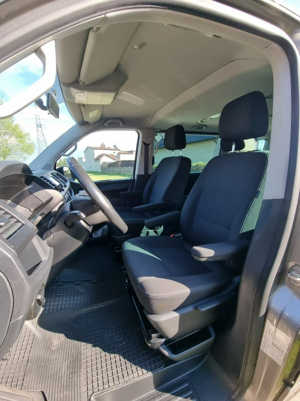 Volkswagen Multivan - Zdjęcie 9