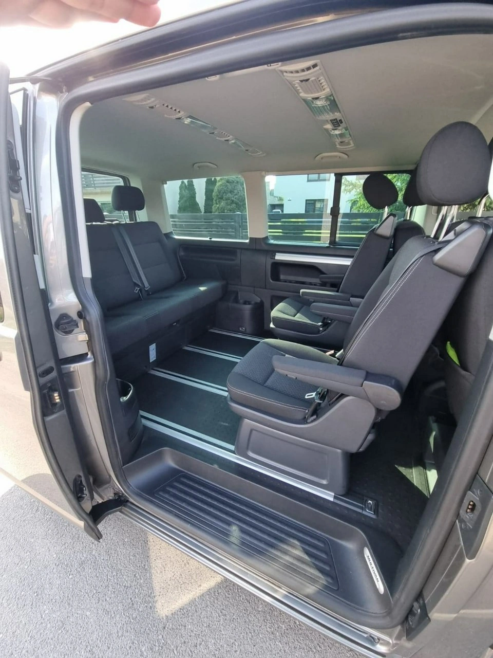 Volkswagen Multivan - Zdjęcie 15