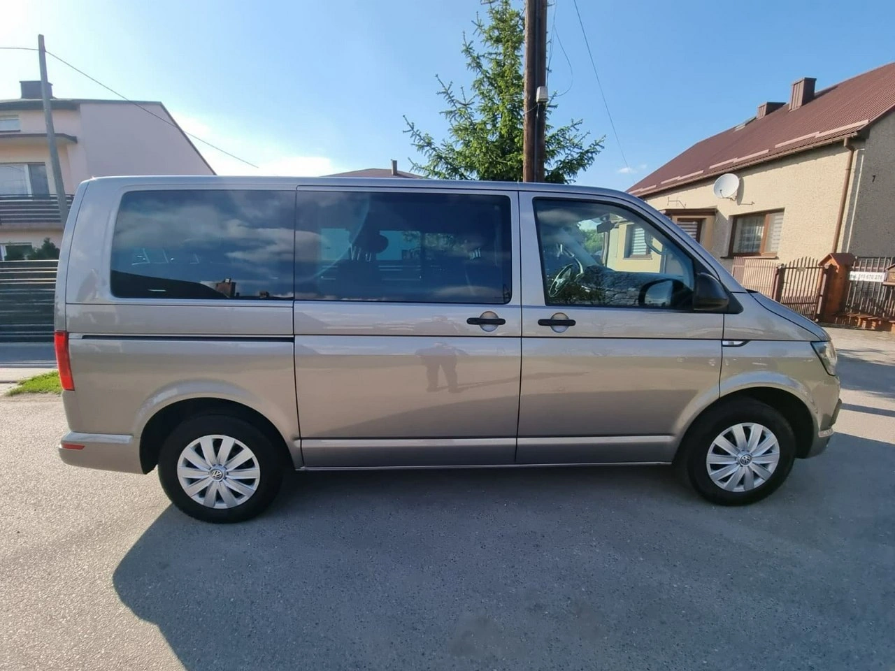 Volkswagen Multivan - Zdjęcie 3