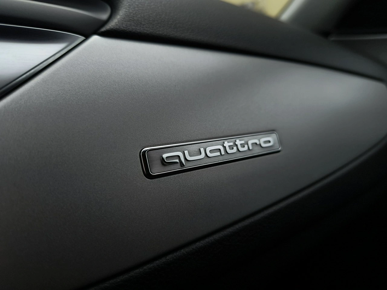 Audi A6 - Zdjęcie 25