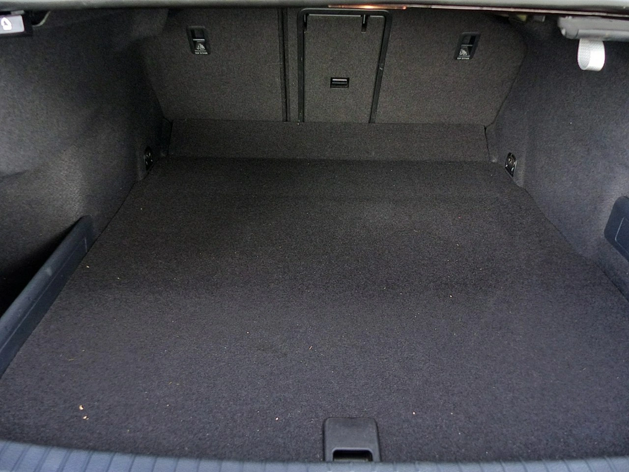 Volkswagen Passat - Zdjęcie 10