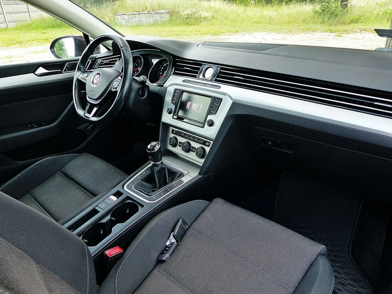 Volkswagen Passat - Zdjęcie 23