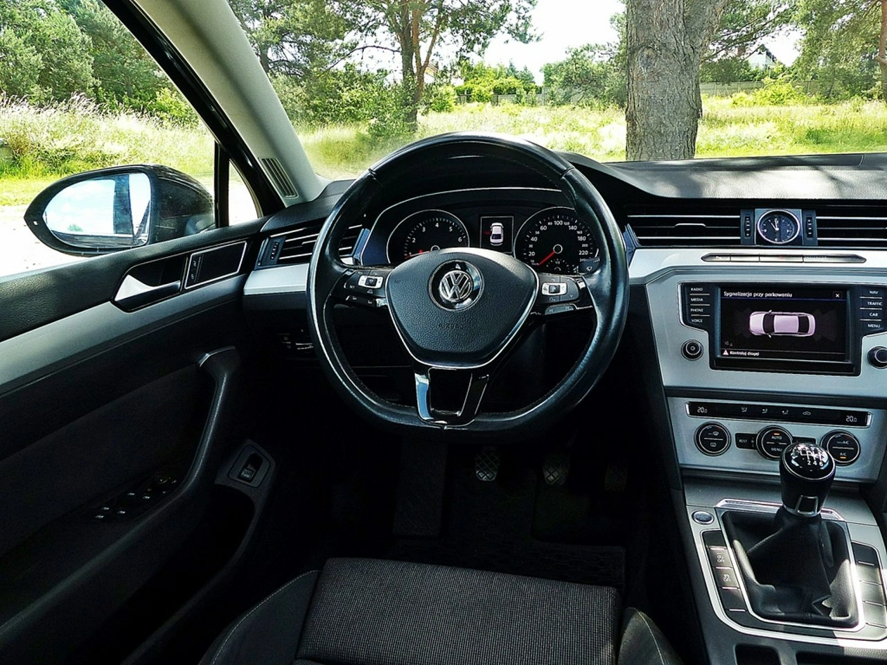 Volkswagen Passat - Zdjęcie 34