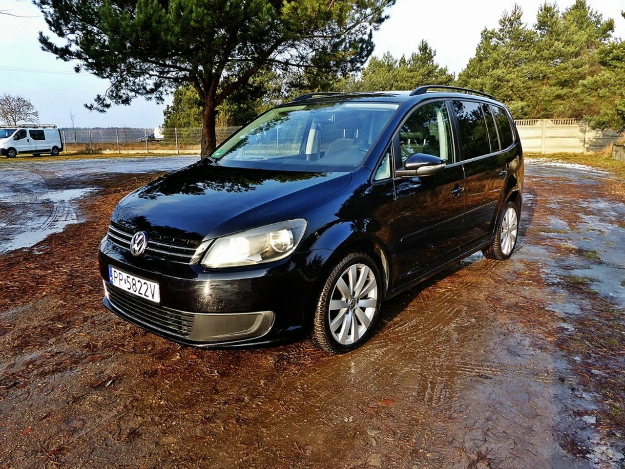Volkswagen Touran - Zdjęcie 15