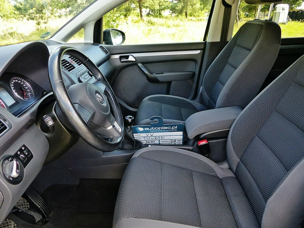 Volkswagen Touran - Zdjęcie 20