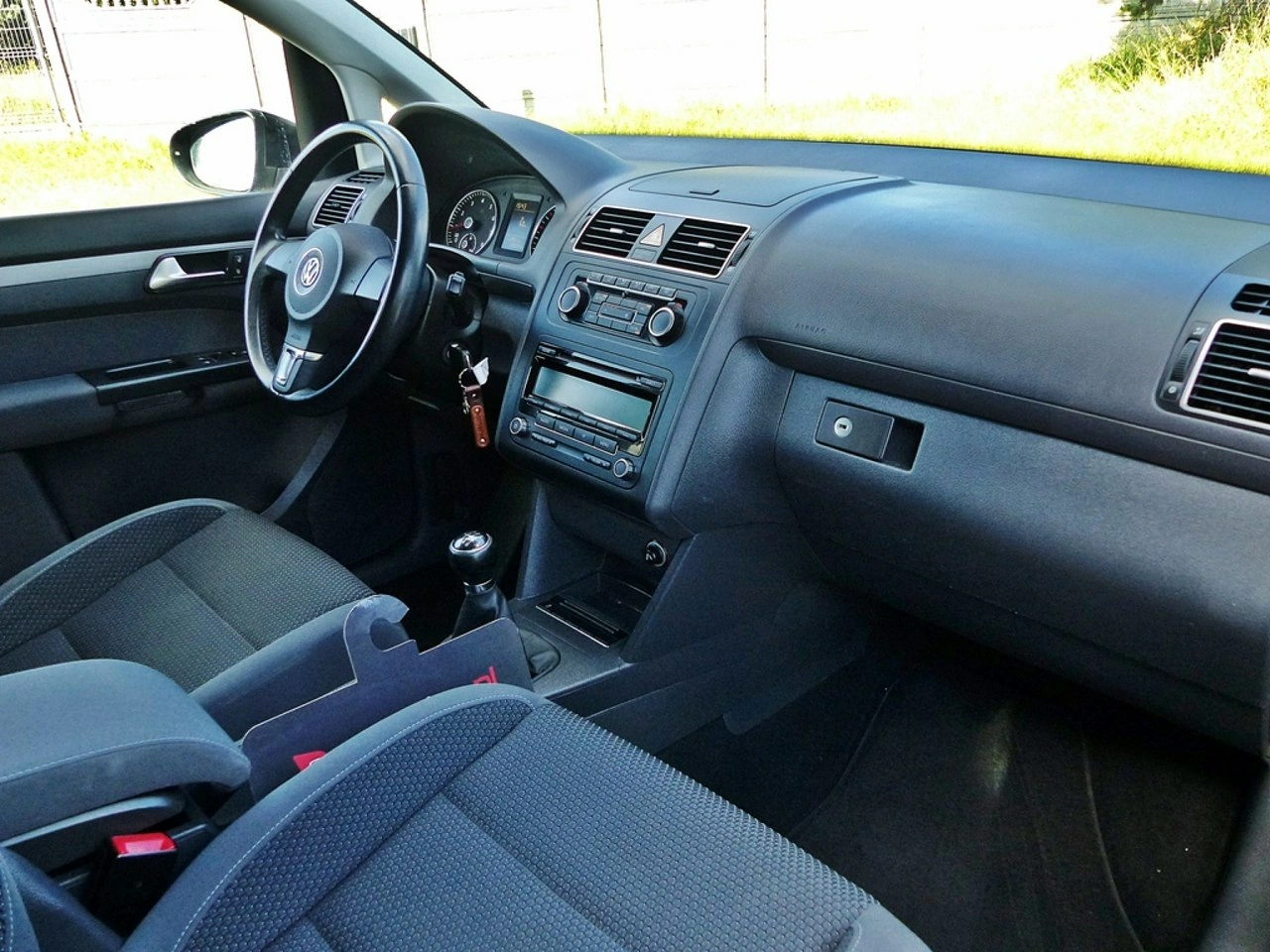 Volkswagen Touran - Zdjęcie 26