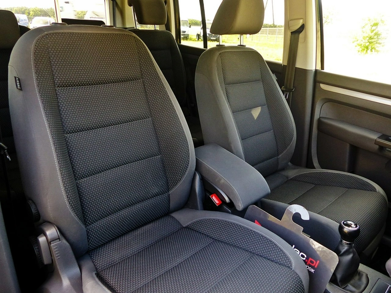 Volkswagen Touran - Zdjęcie 28