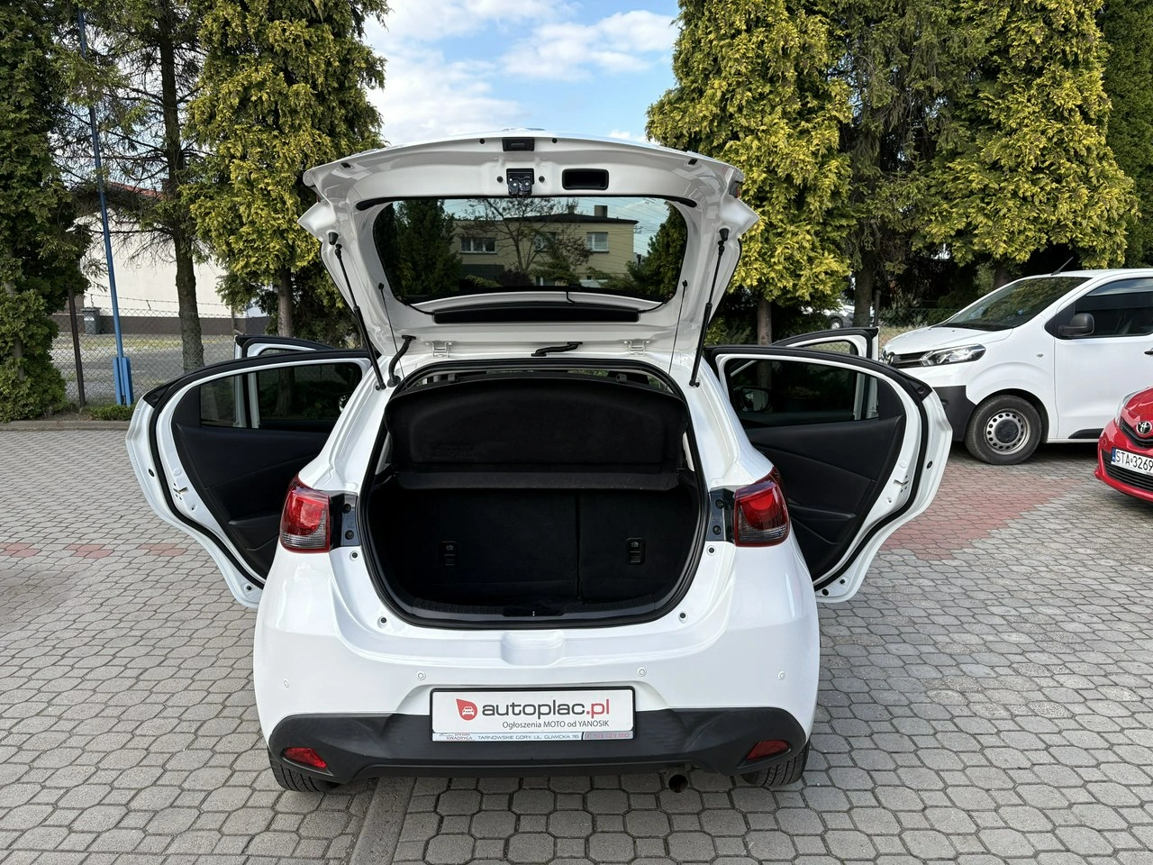 Mazda 2 - Zdjęcie 27
