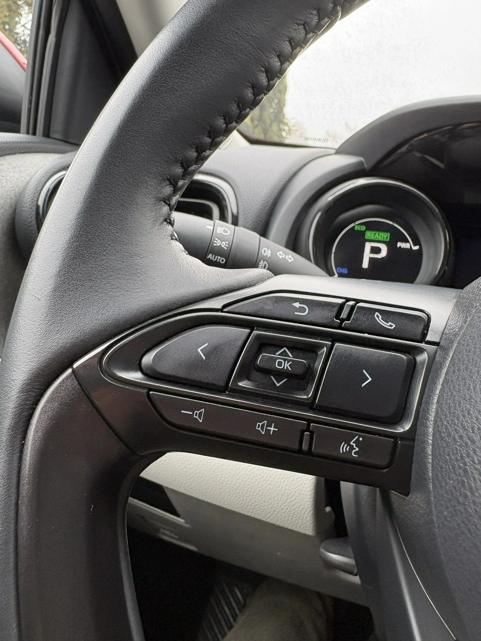 Toyota Yaris - Zdjęcie 22