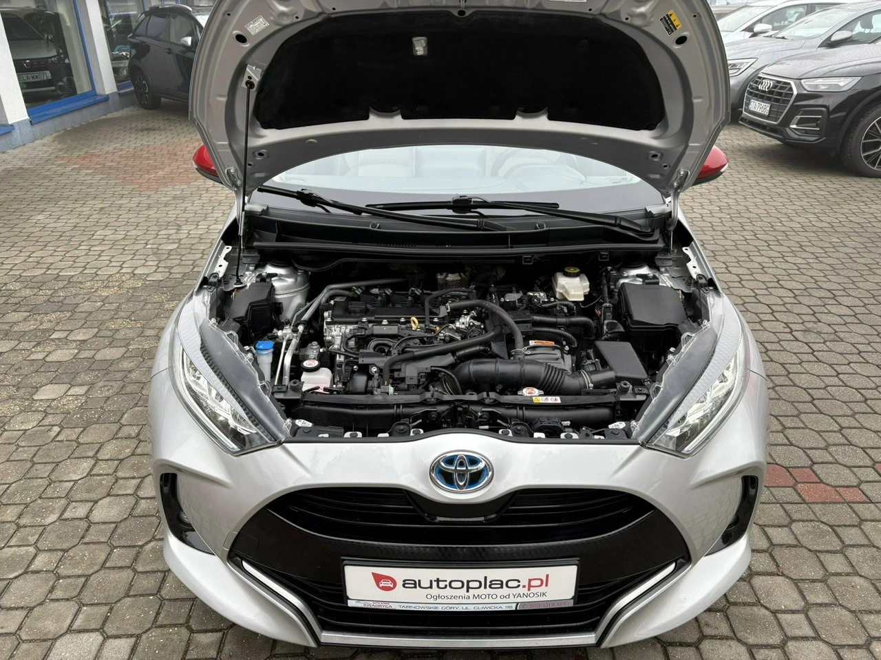 Toyota Yaris - Zdjęcie 34