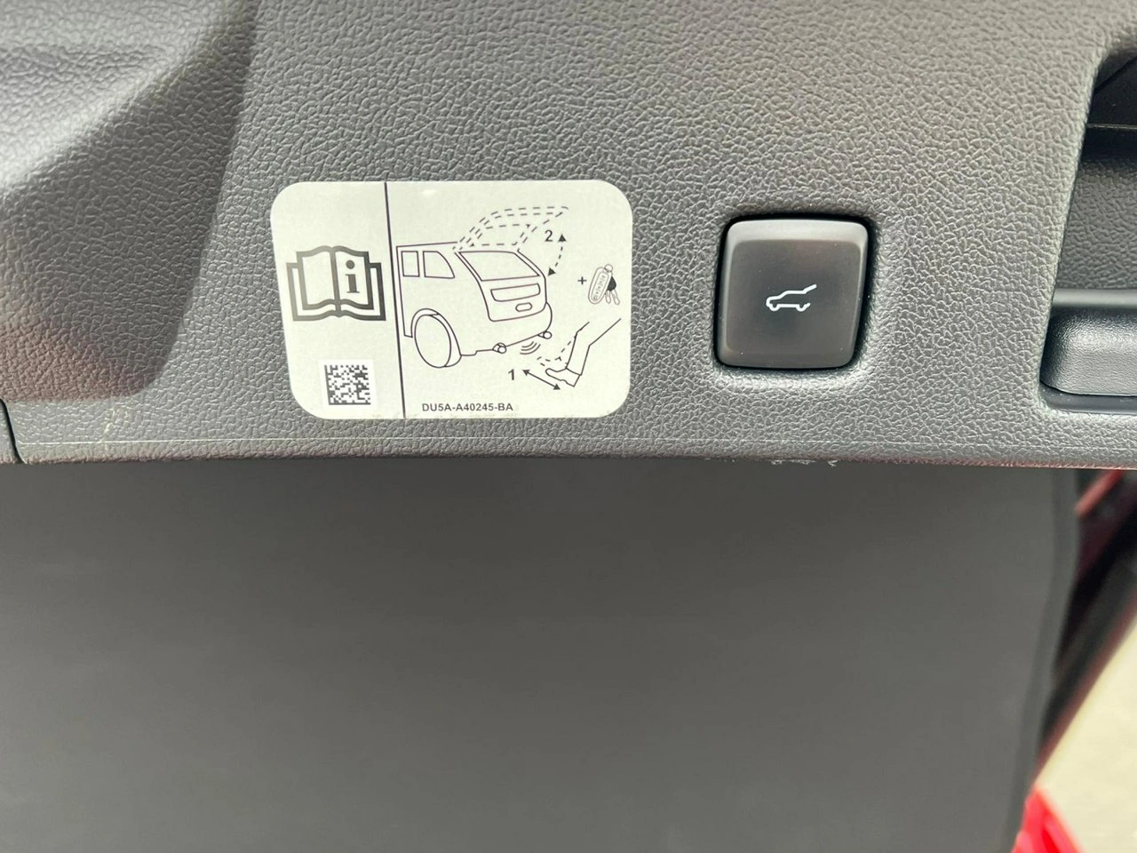 Ford Kuga - Zdjęcie 20