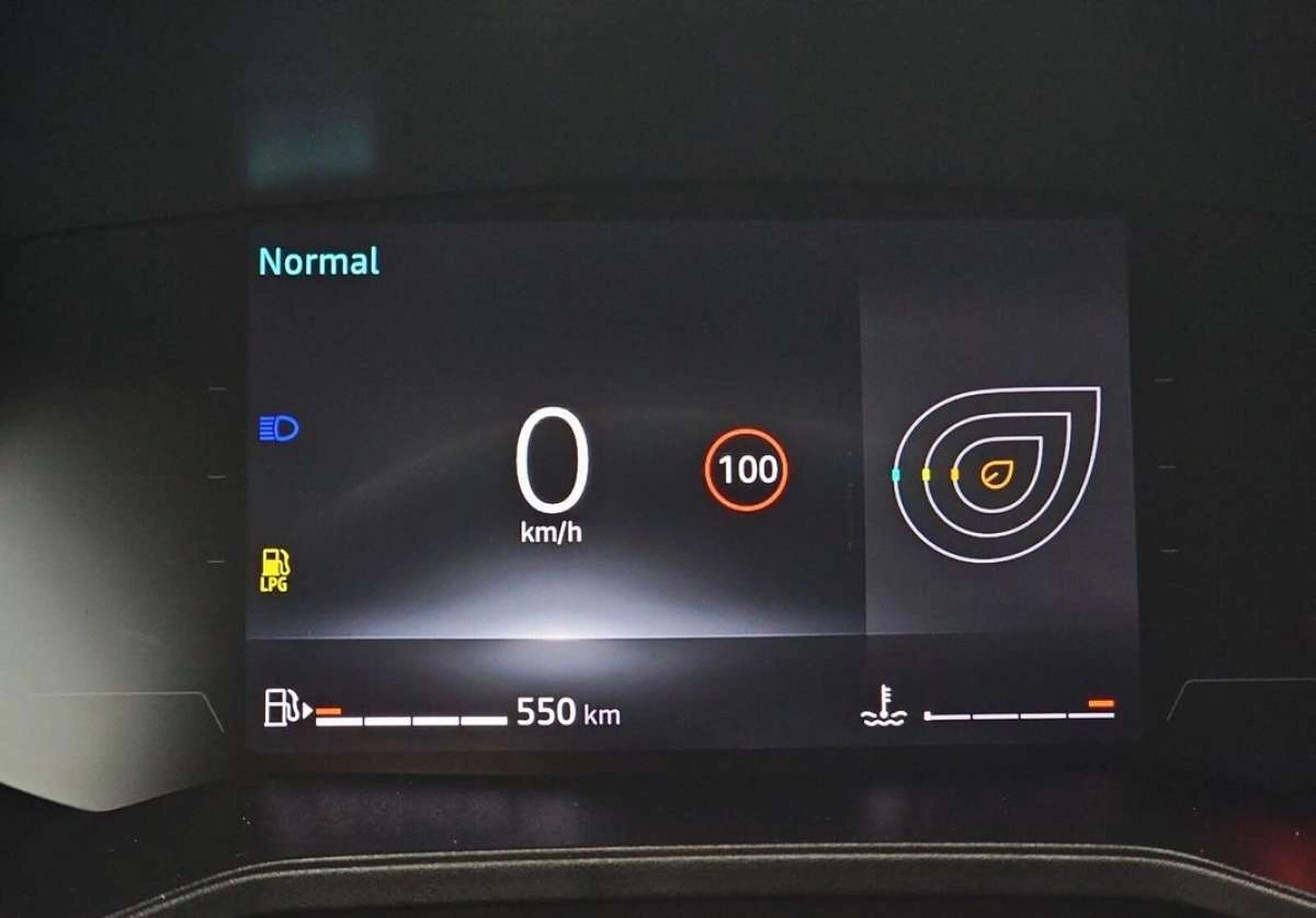 Renault Clio - Zdjęcie 19