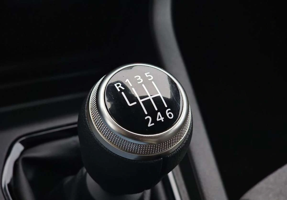 Renault Clio - Zdjęcie 27