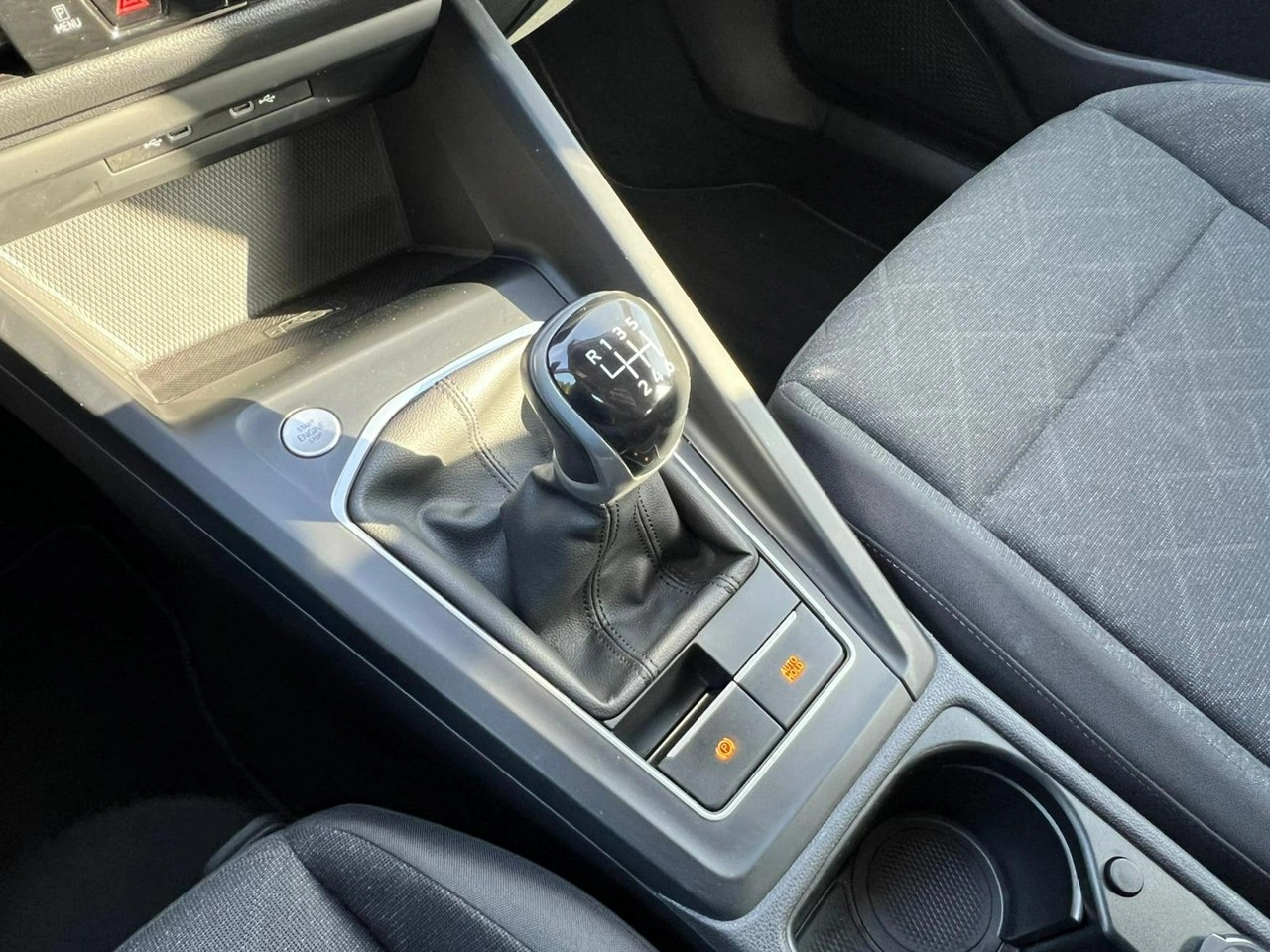 Volkswagen Golf - Zdjęcie 15