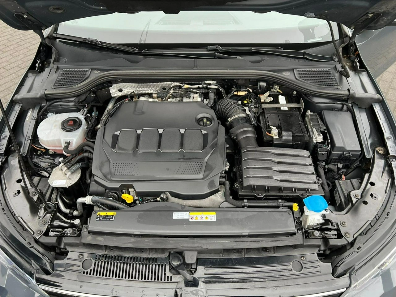 Volkswagen Golf - Zdjęcie 17