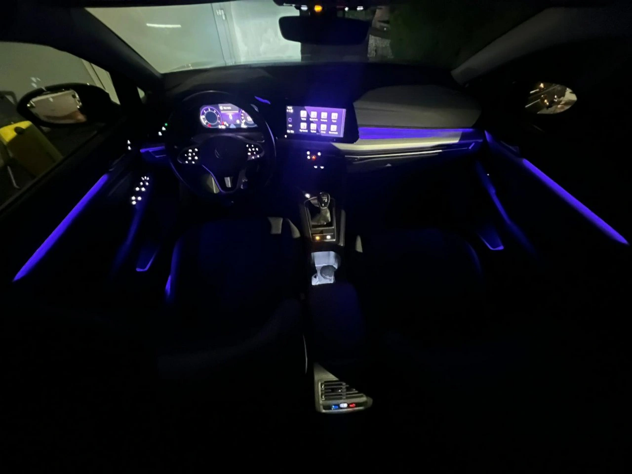 Volkswagen Golf - Zdjęcie 18