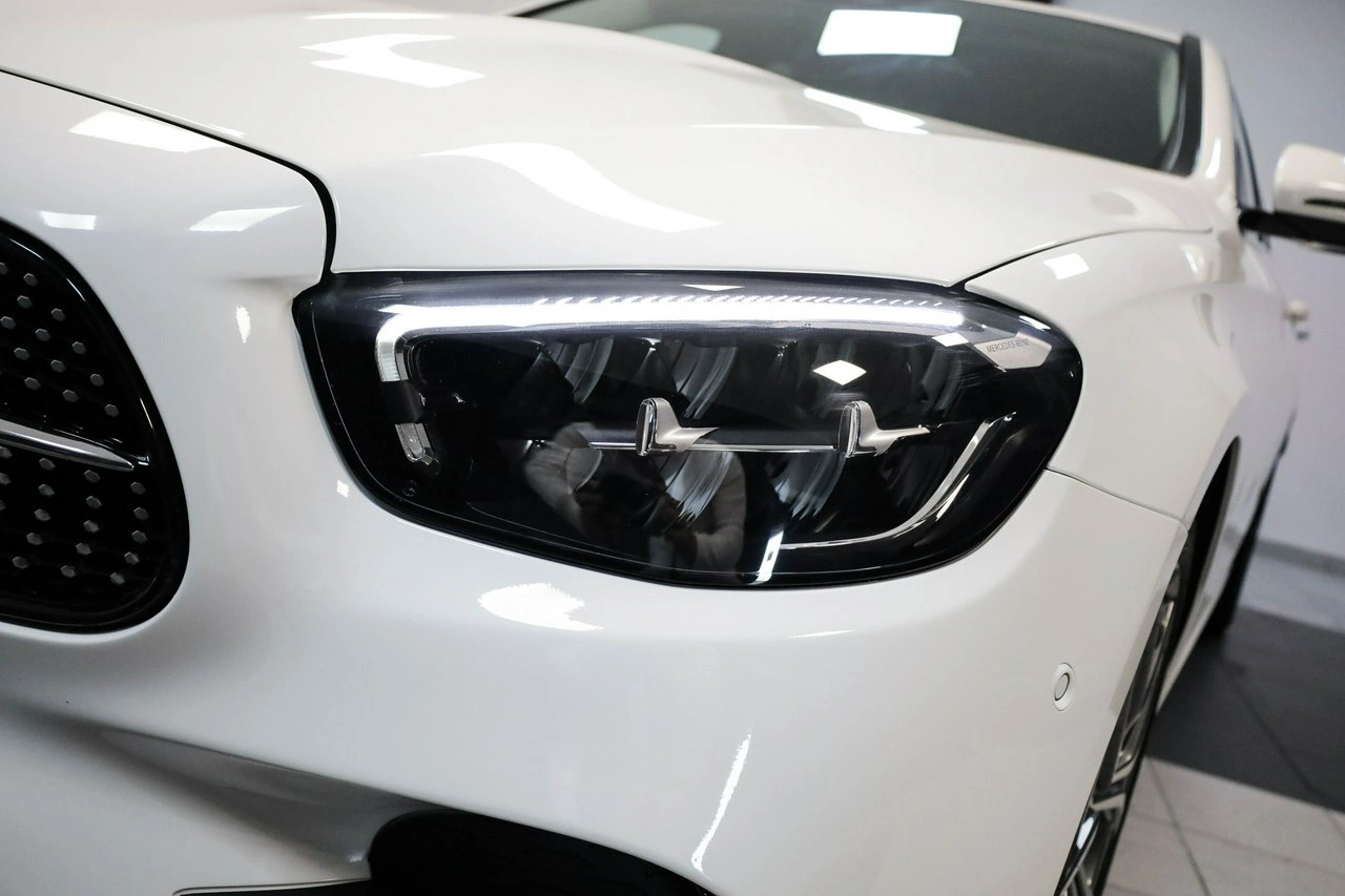 Mercedes E 220 - Zdjęcie 6