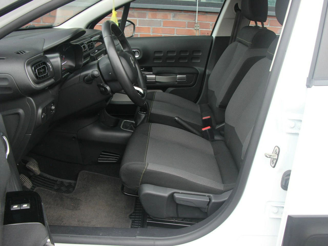 Citroën C3 - Zdjęcie 9